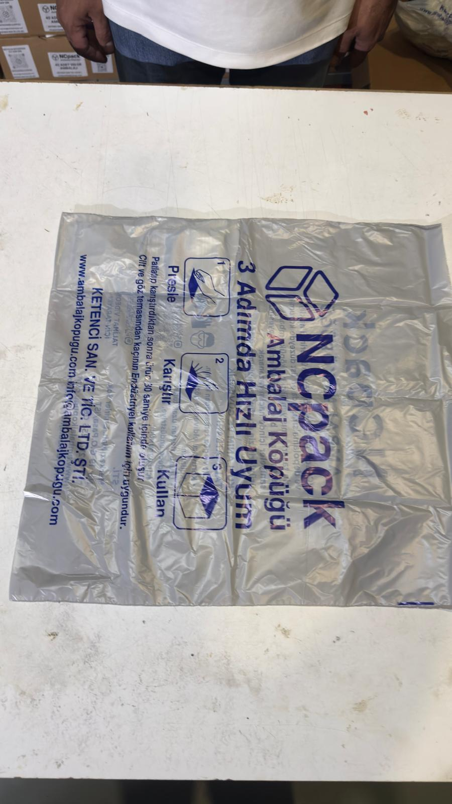 NCpack ambalaj köpüğü uygulama adımı 01: Paketi hazırlayın